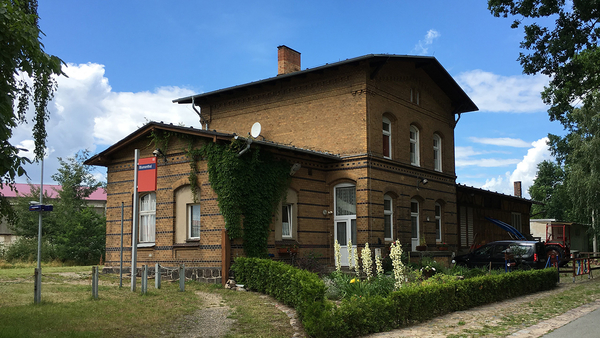 Bahnhofsgebäude in Blumenthal (Mark), Foto: Michael Jungclaus, MdL