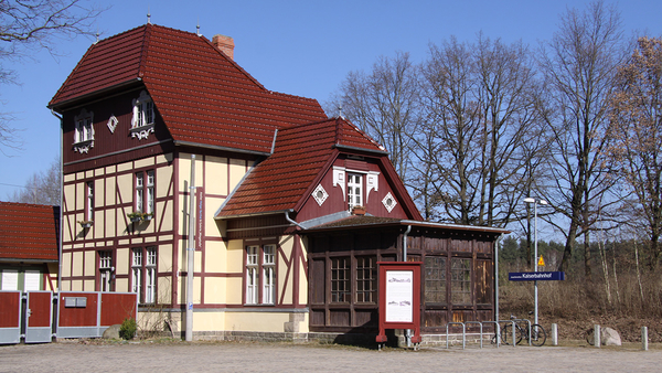 Bahnhofsgebäude in Joachimsthal Kaiserbahnhof, Foto: Michael Jungclaus, MdL